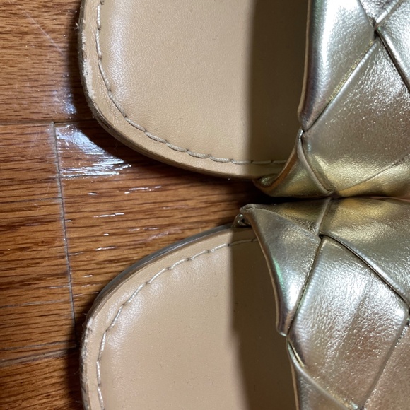 Cat & Jack Girls Ankle Strap Sandals, Gold Size 2 - Picture 5 of 5